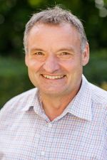Dipl.-Päd. Josef Leyrer - Religionslehrer
